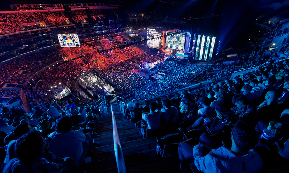 深牵制不丢 深牵制不丢